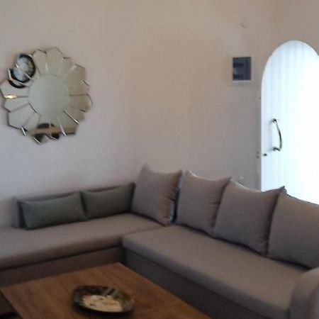 דירות Gazi Beautiful House In Front Of The Sea מראה חיצוני תמונה